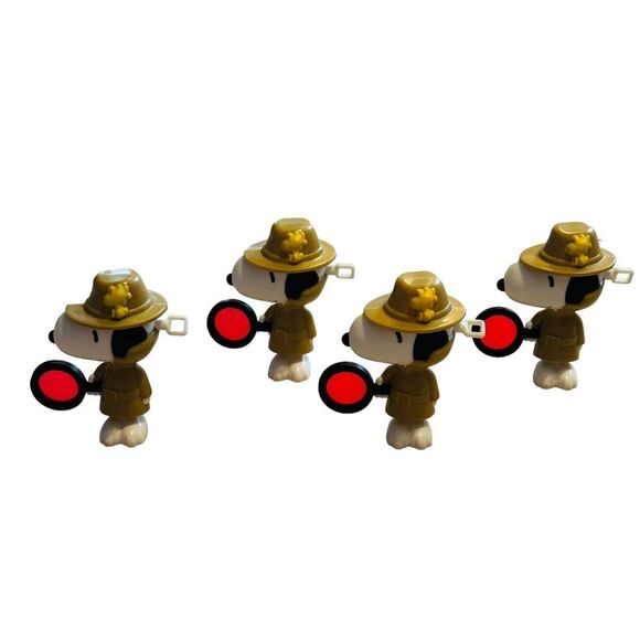 Set of 14 2018 Snoopy McDonald's Happy Meal Toys - Picture 2 of 16